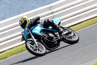 enduro-digital-images;event-digital-images;eventdigitalimages;mallory-park;mallory-park-photographs;mallory-park-trackday;mallory-park-trackday-photographs;no-limits-trackdays;peter-wileman-photography;racing-digital-images;trackday-digital-images;trackday-photos